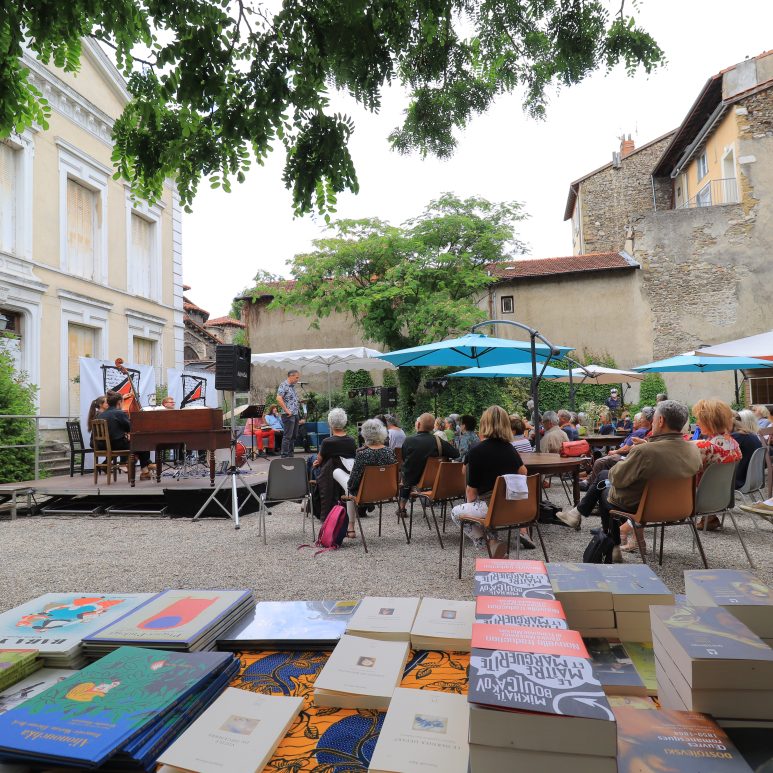 Le jardin des flamboyants