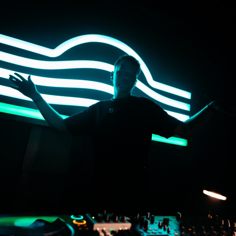 DJ set: Dramax