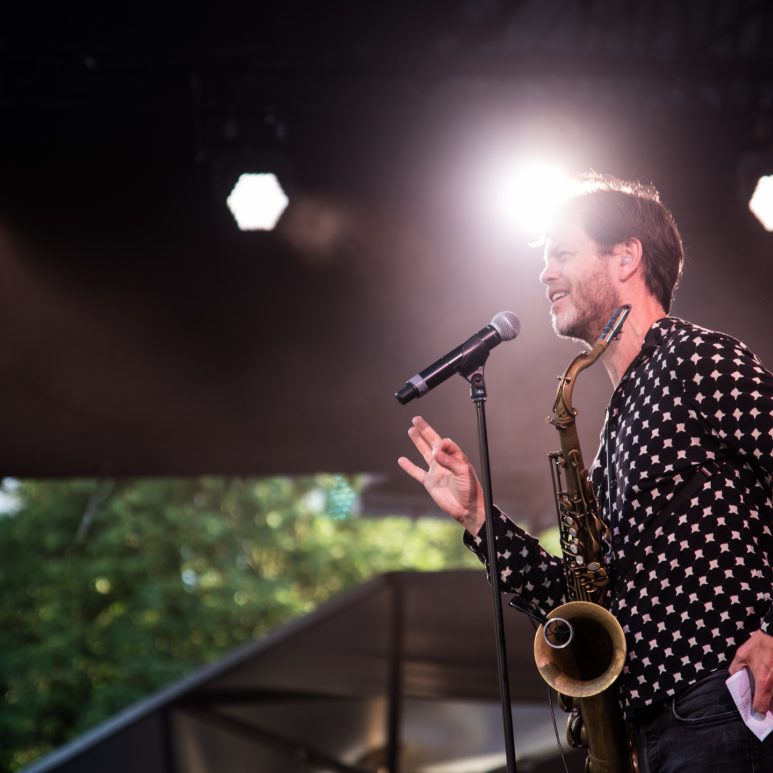 Donny McCaslin
Herbie Hancock