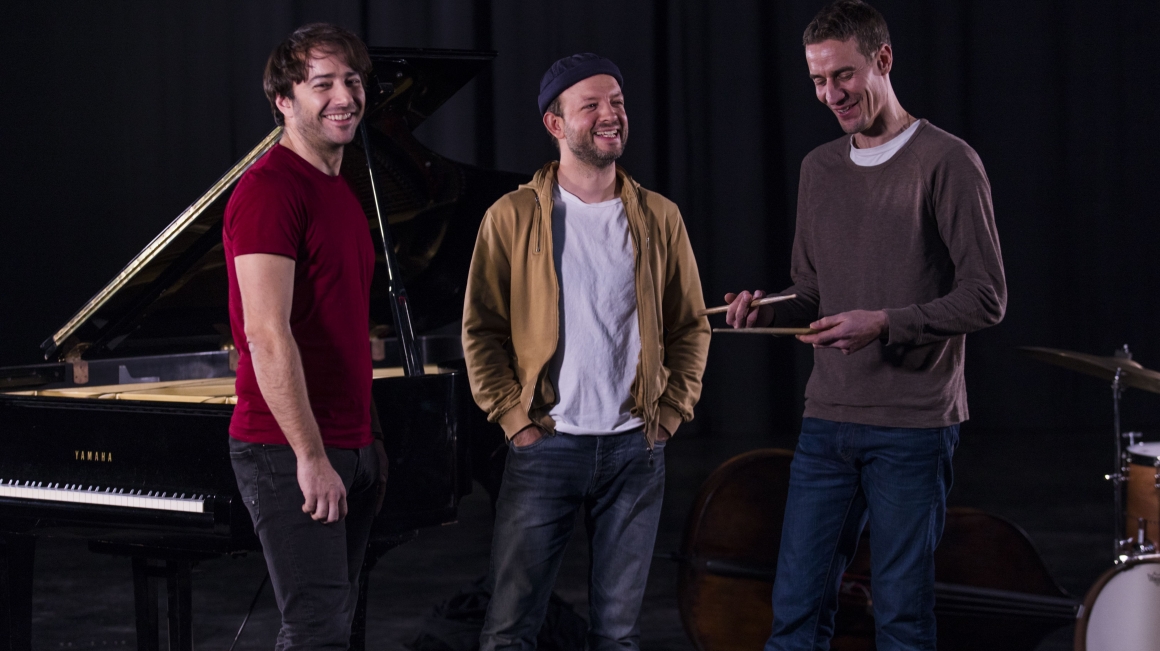 Julien Brunetaud Trio ®robinlevet.jpg