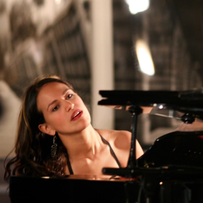 Leila Olivesi  "Suite Andamane" Octet 
