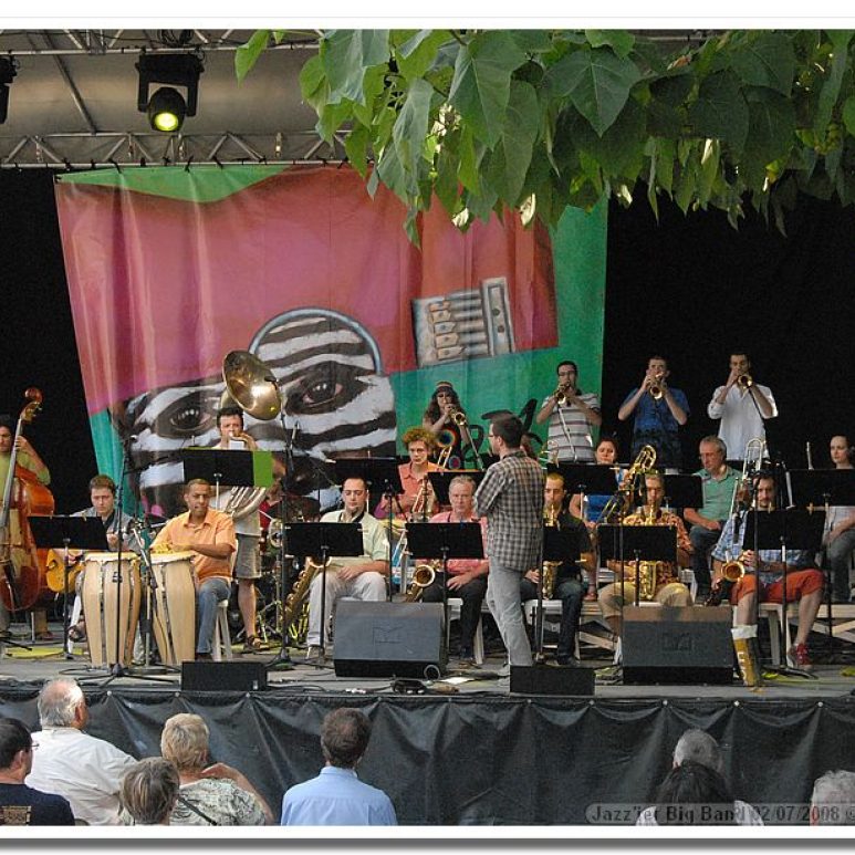 Jazz'ier Big Band