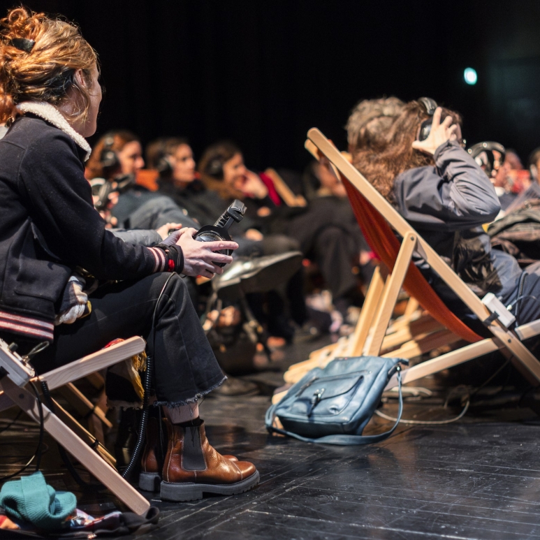 Poésie couchée sur Musique en Transat