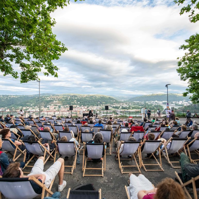 Sunrise concert: Kēpa