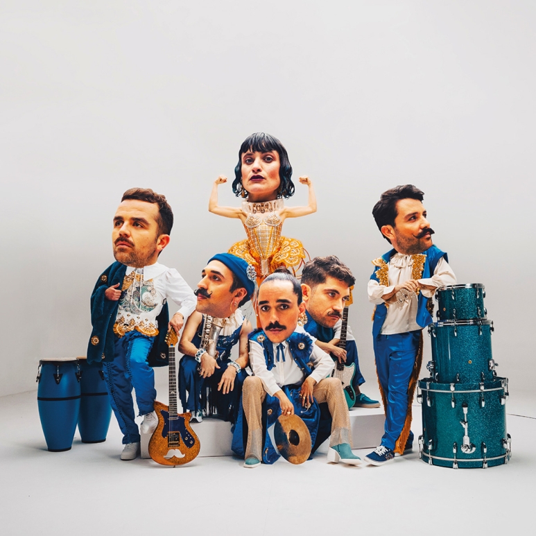 Deluxe
Too Many Zooz