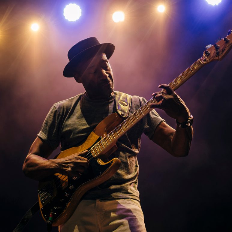 Marcus Miller
Terence Blanchard & Ravi Coltrane [COMPLET]