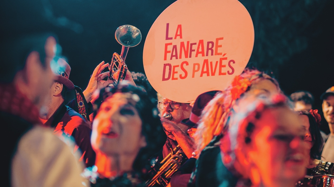La fanfares des pavés AFIPH ©Nicolas Rivoire La fanfares des pavés AFIPH ©Nicolas Rivoire