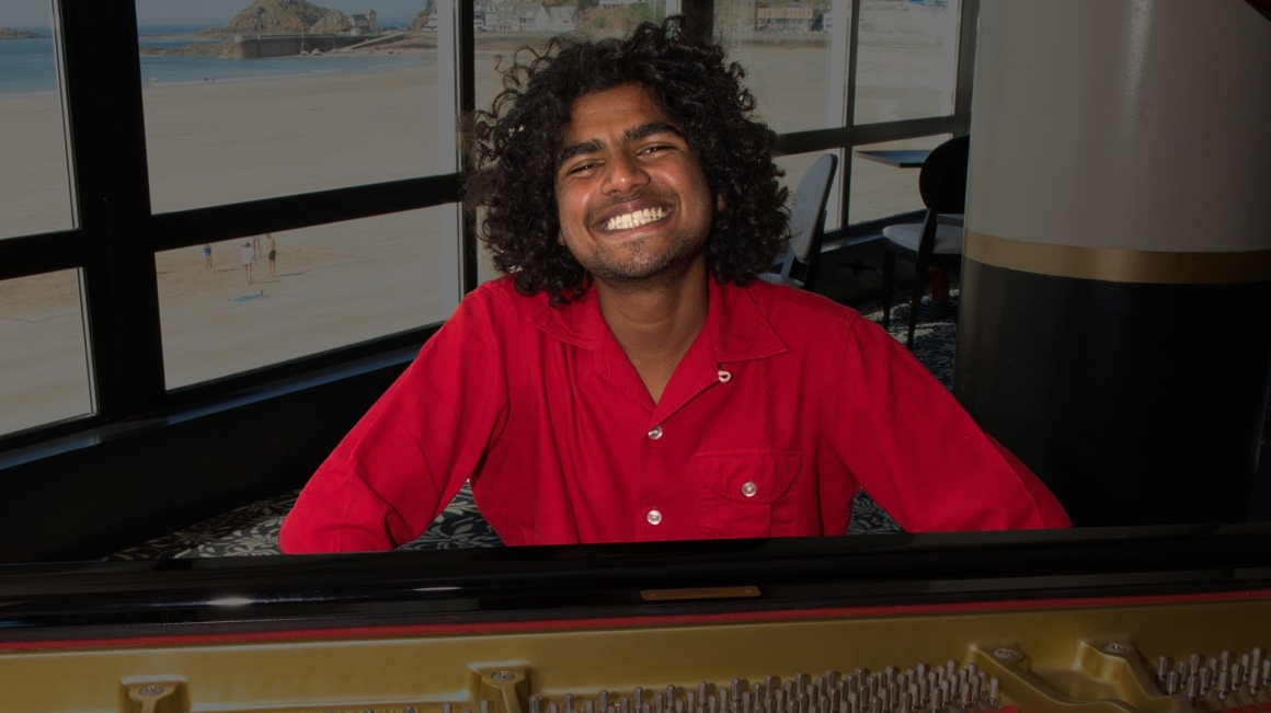 Nirek Mokar & his Boogie Messengers Nirek Mokar & his Boogie Messengers