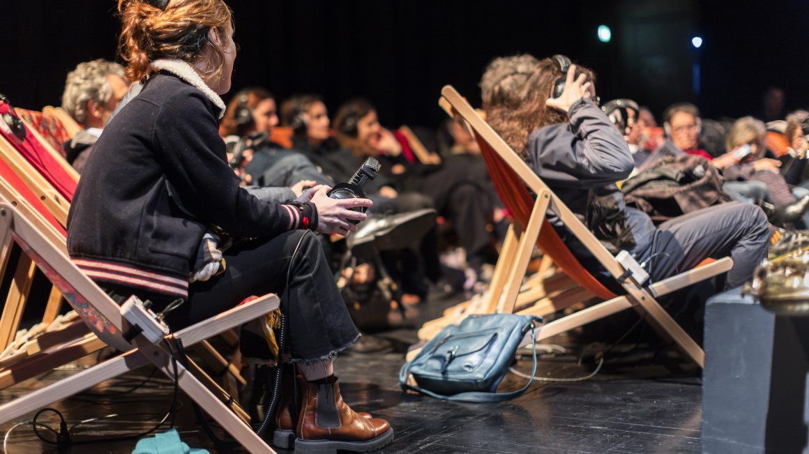 Poésie couchée sur Musique en Transat