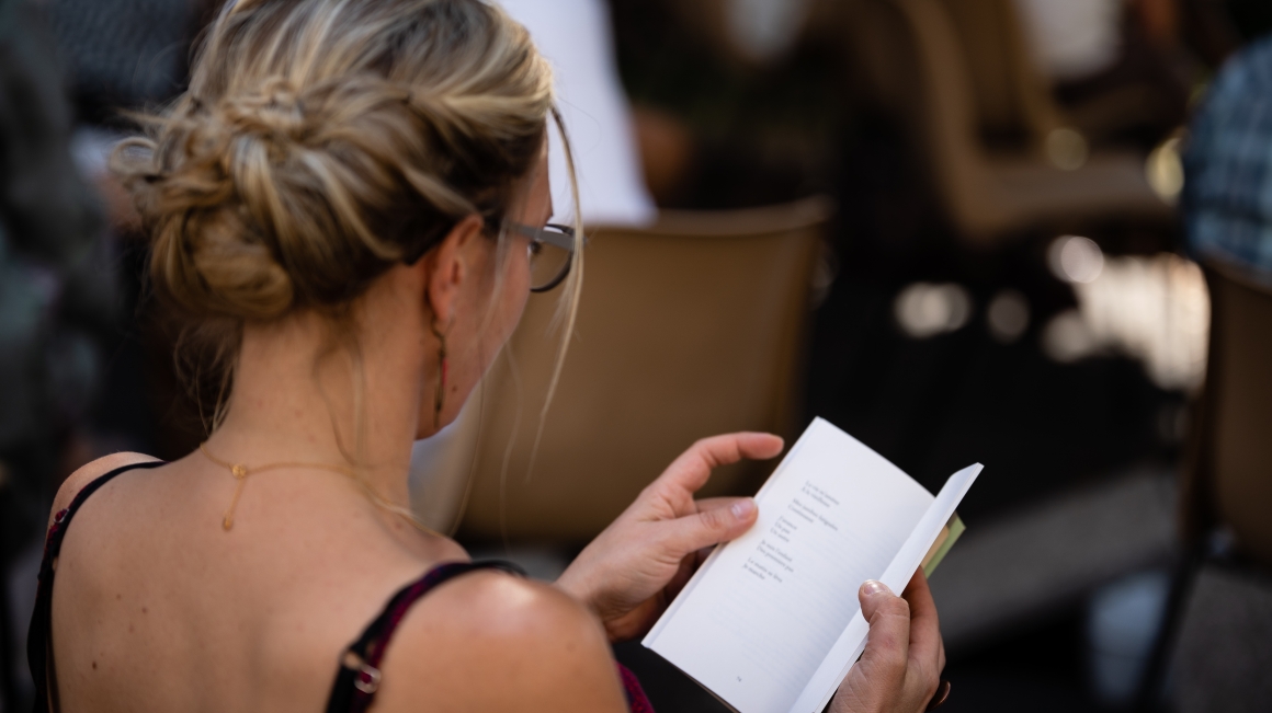 Feuilletons sous l’arbre