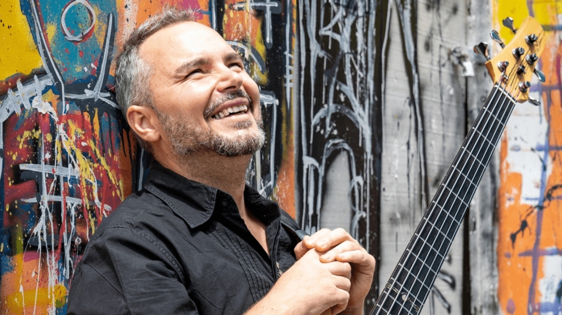 Stracho « New Solo »