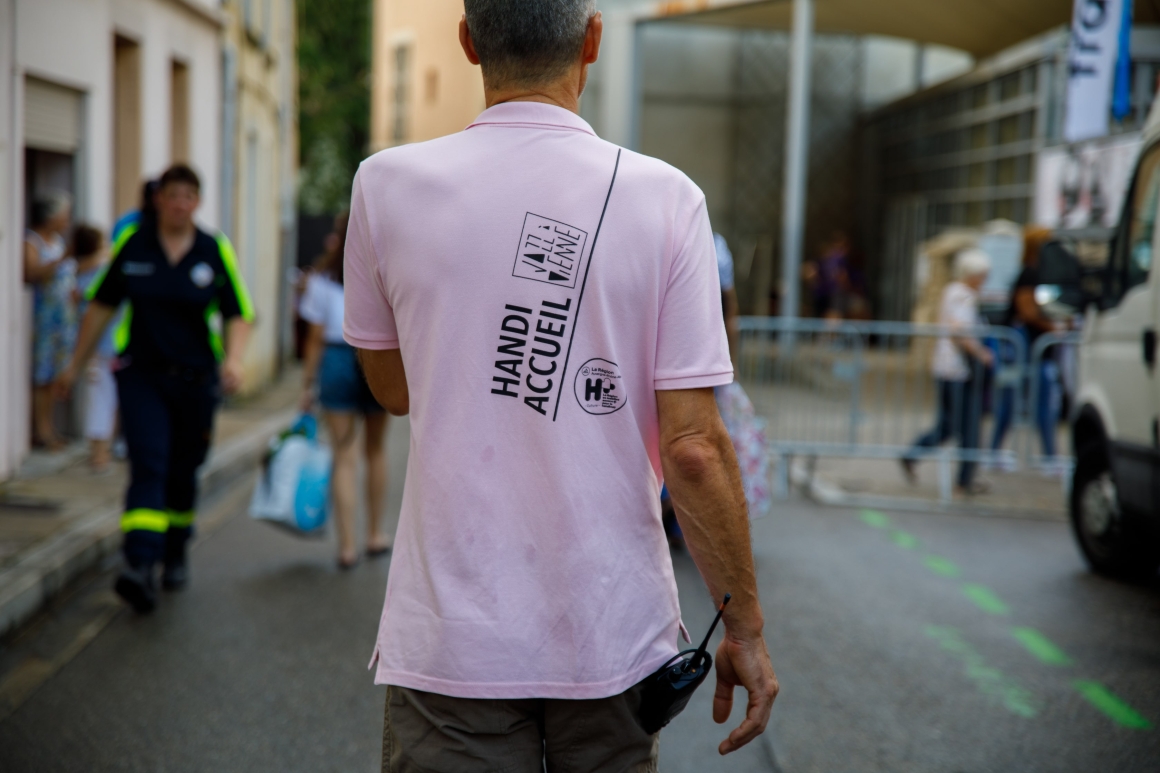 handi_accueil©Collectif_Flous_Furieux.jpg handi_accueil©Collectif_Flous_Furieux.jpg